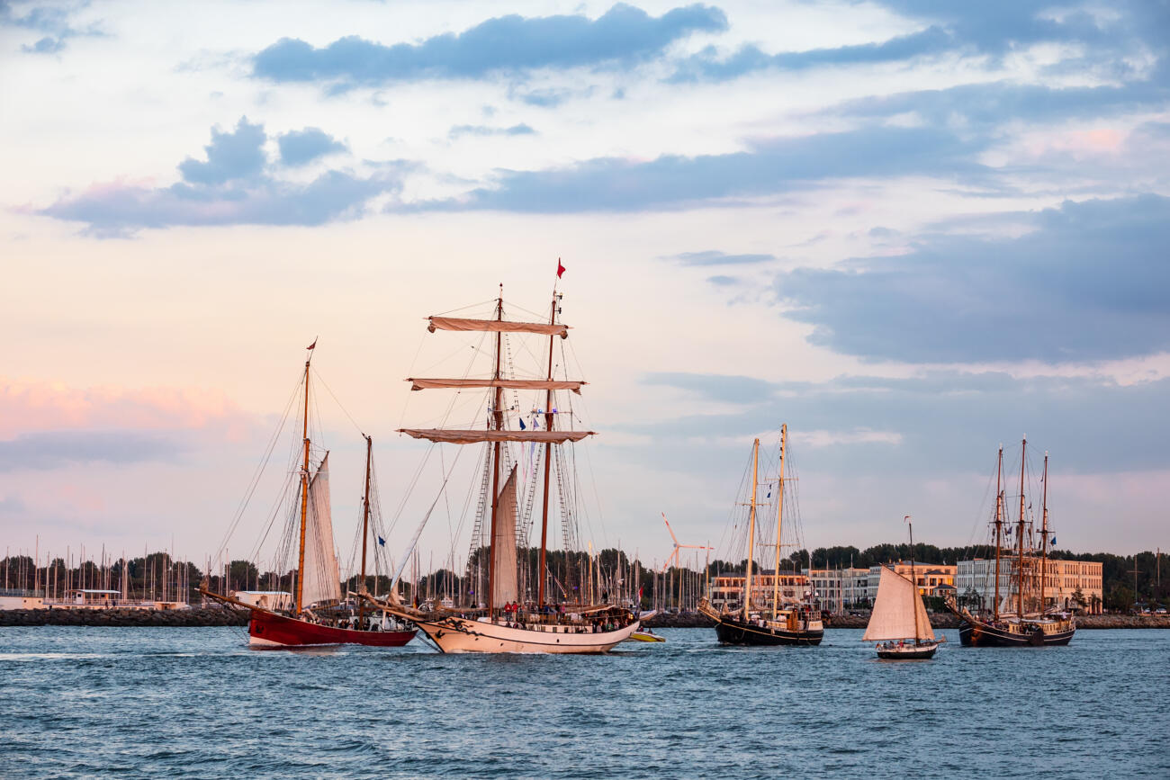 die Kieler Woche, ein jährliches Segelsportereignis in Kiel, Deutschland