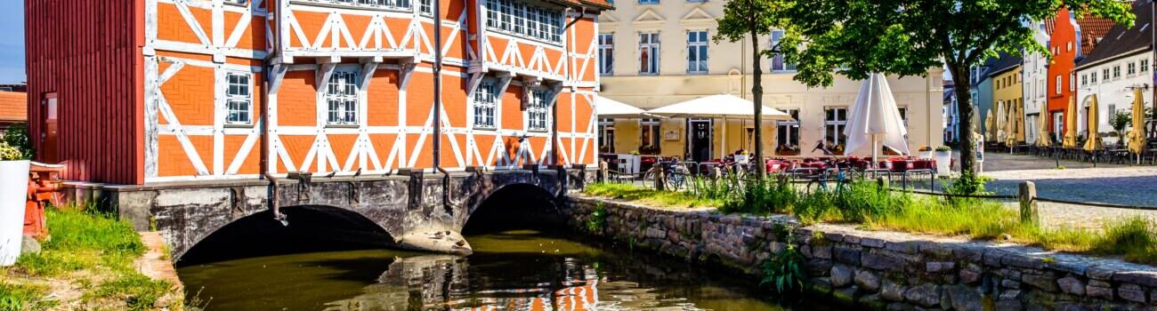 © FooTToo/Shutterstock.com